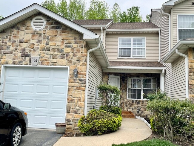 Photo - 102 Falcongate Dr Townhome