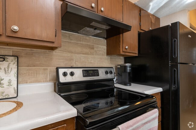 Kitchen - Eagle Creek