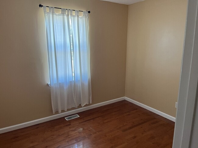 Photo - 8941 N Hickory Valley Rd