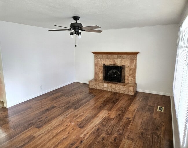 Photo - 5 Bedroom Home-Taylorsville