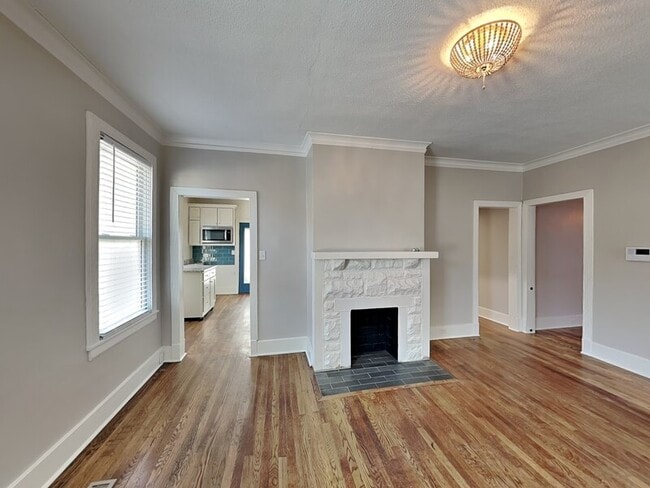 Photo - 815 N Watkins St