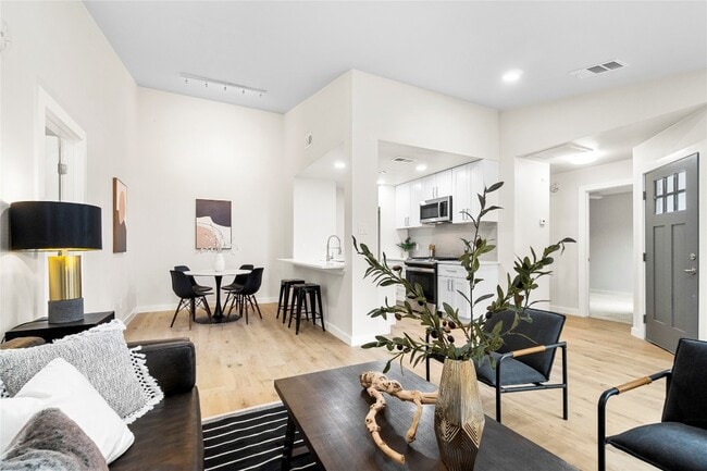 Photo - 4506 Dorsett Oaks Cir