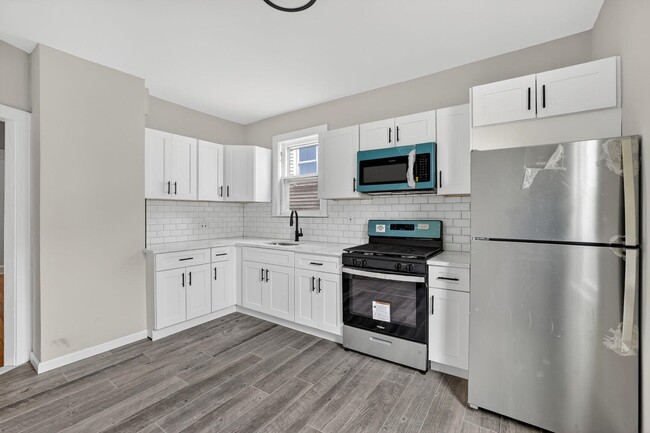 Photo - 107 Brown Pl Unit 1