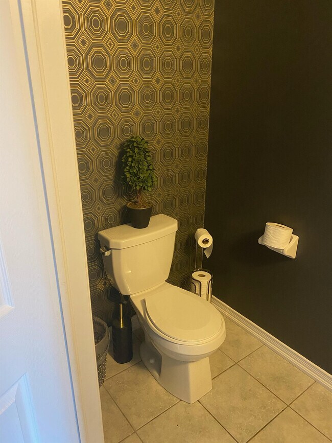 Photo - 8291 Tulip Tree Dr