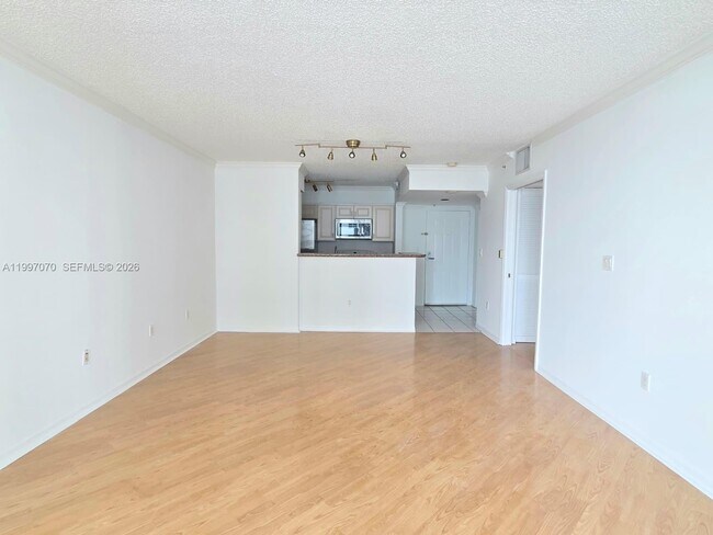 Photo - 1155 Brickell Bay Dr Unit 2006