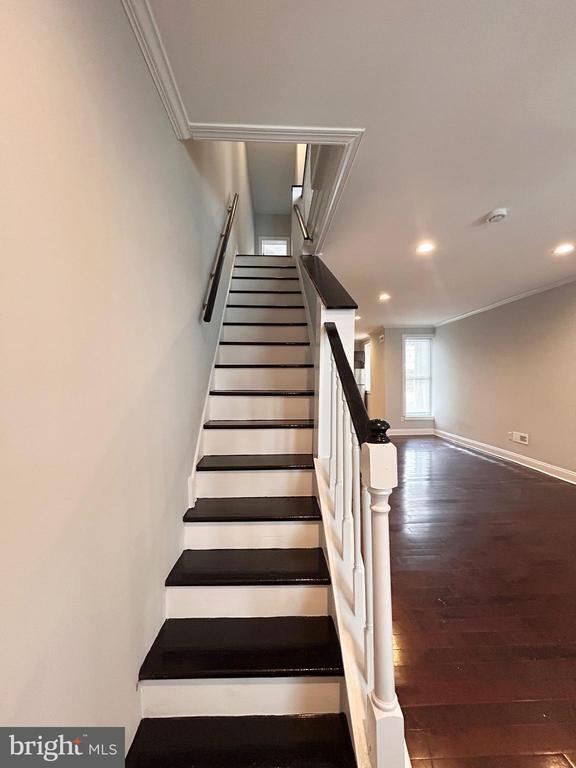 Photo - 6223 Hazel Ave