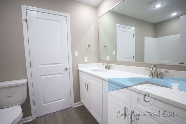 Photo - Luxury 2 bed 2 bath apt - brand new construction!! Washer, dryer and, internet utilities included!!