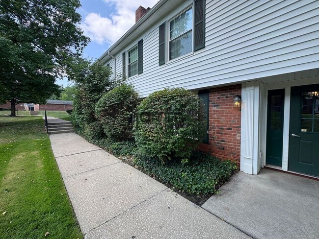 Photo - 7025 Carriage Hill Dr Unit #101