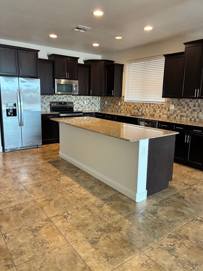 Photo - 18408 N Salerno Dr