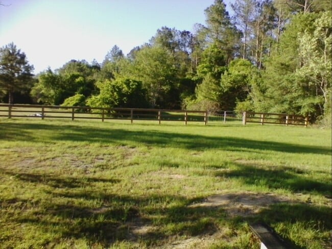 Photo - Country LIving