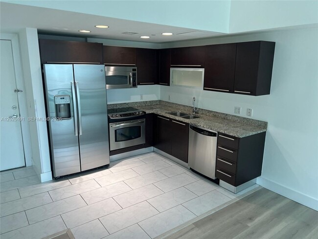 Photo - 951 Brickell Ave Unit 1209