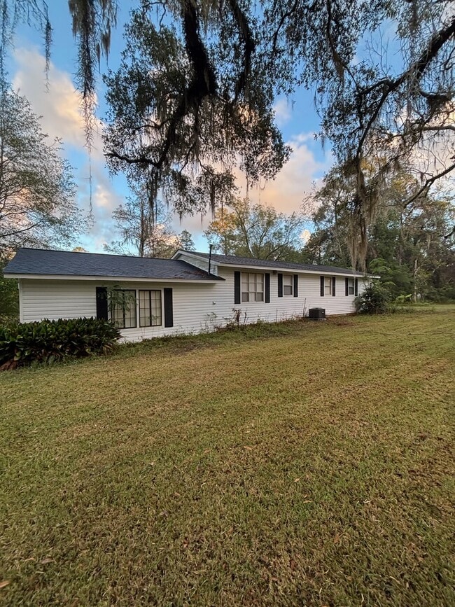 Photo - 12500 Holey Rd