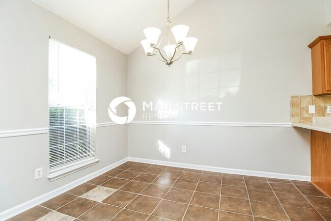 3 Bedroom Pet-Friendly Home in La Vergne, TN with Main Street Renewal