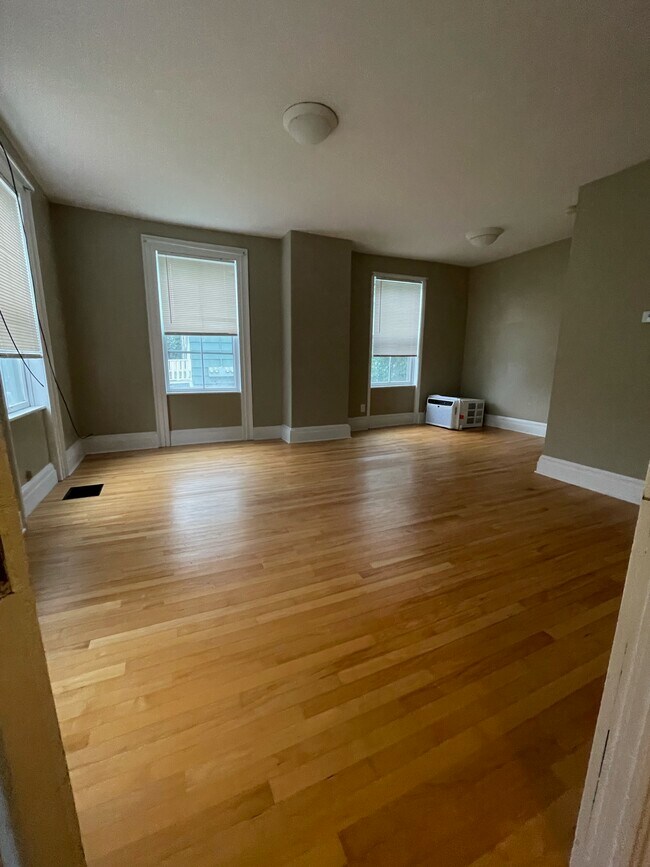 Large living room - 13 Center St Unit #1