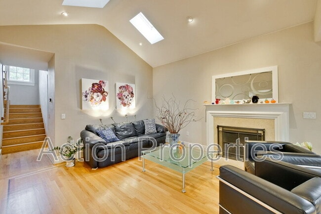 Photo - 714 Greer Rd