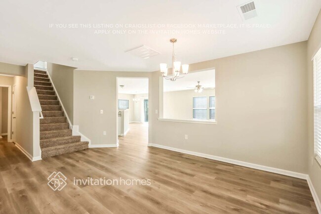 Photo - 4047 Houldsworth Dr