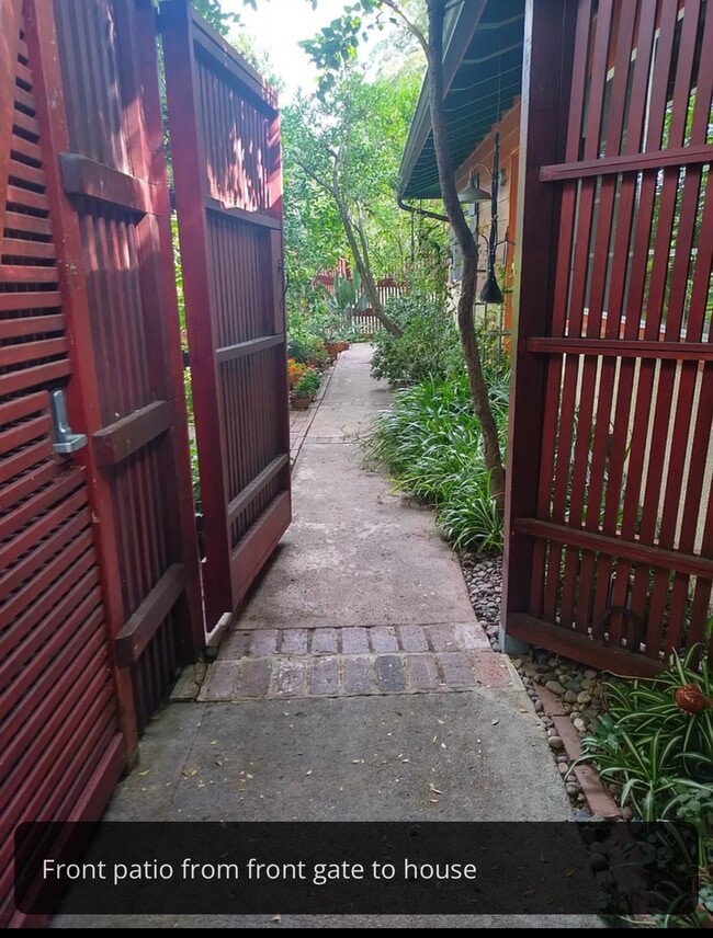 Photo - 3392 Barham Blvd