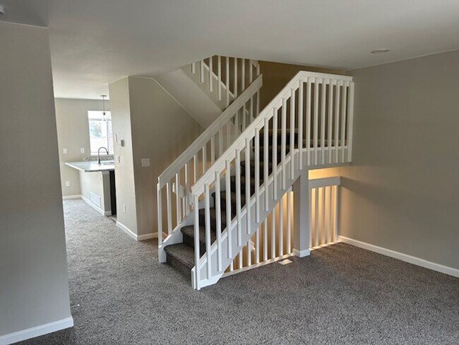 Photo - Fully Renovated Townhome in Great Aurora Community