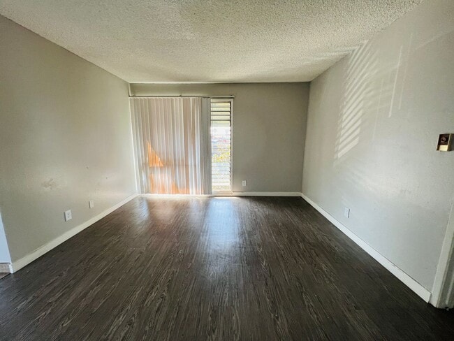 Photo - 800 Linden LLC