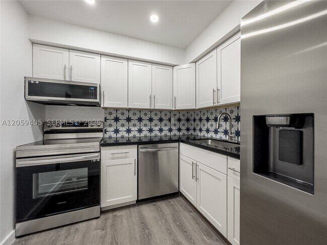 Photo - 17570 Atlantic Blvd Unit 210