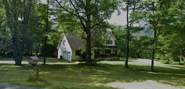 Building Photo - 128 Buskirk Ln