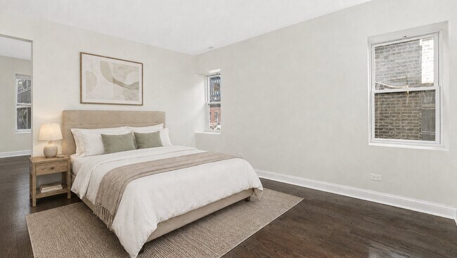 846 N Hamlin Ave Unit 2
