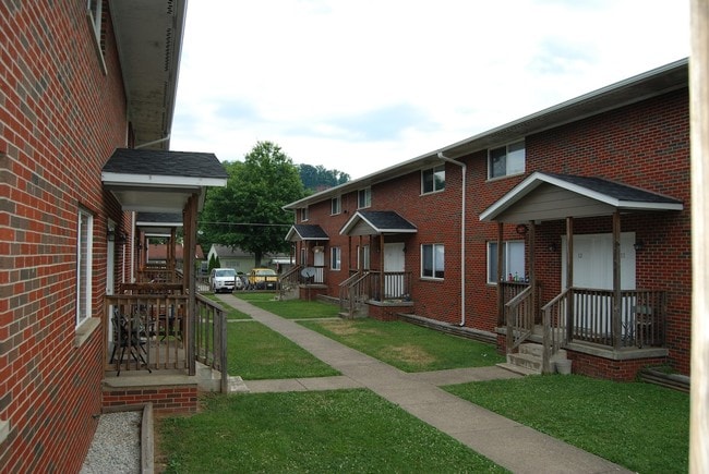 Photo - 60 Township Rd 1118