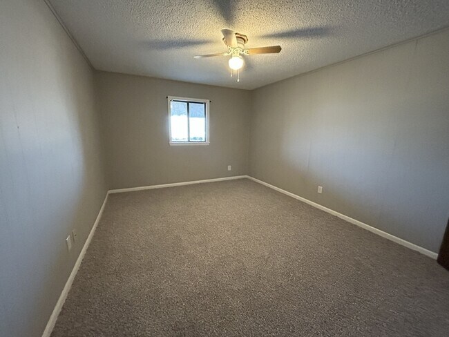 Photo - 315 S 7th St