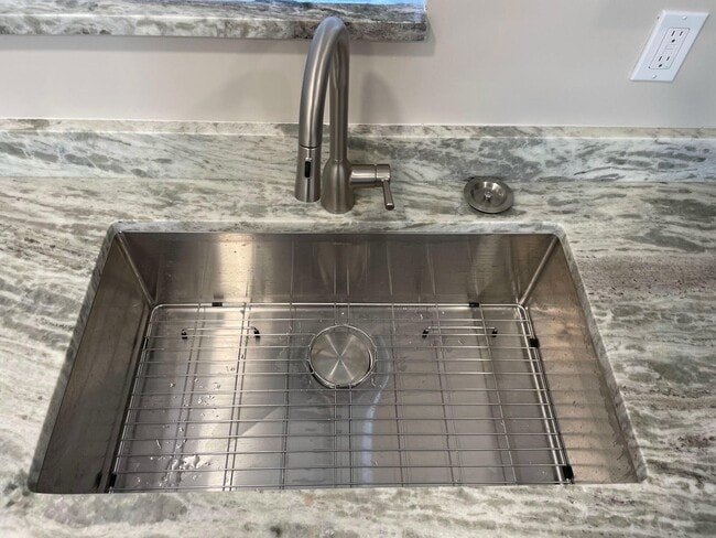 Photo - 2504 Seaside Dr