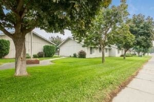 Photo - 116 S Ash St