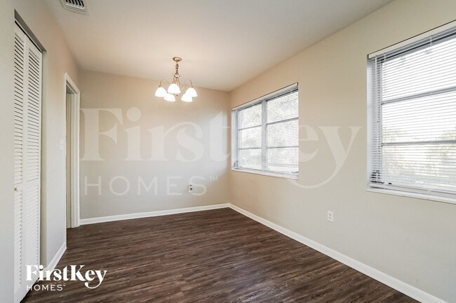 Photo - 21586 Edgewater Dr