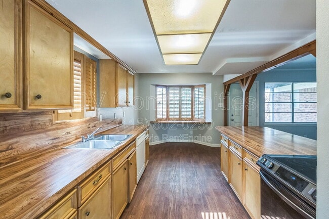 Photo - 13331 Villagrove Dr