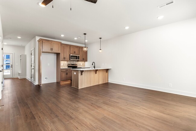 Photo - 67 Beckay Ct