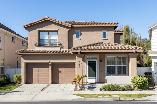 Photo - 1020 Cottage Way