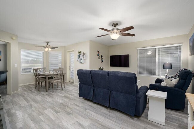 Photo - 4850 E Desert Cove Ave Unidad ID1281446P