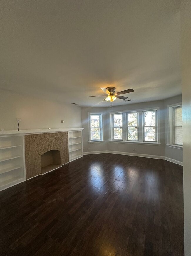 Photo - Discover Your Dream Apartment! Unit 1717 E 78th St 2