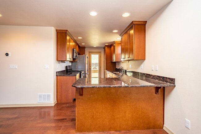 5914 Canyon Reserve Heights