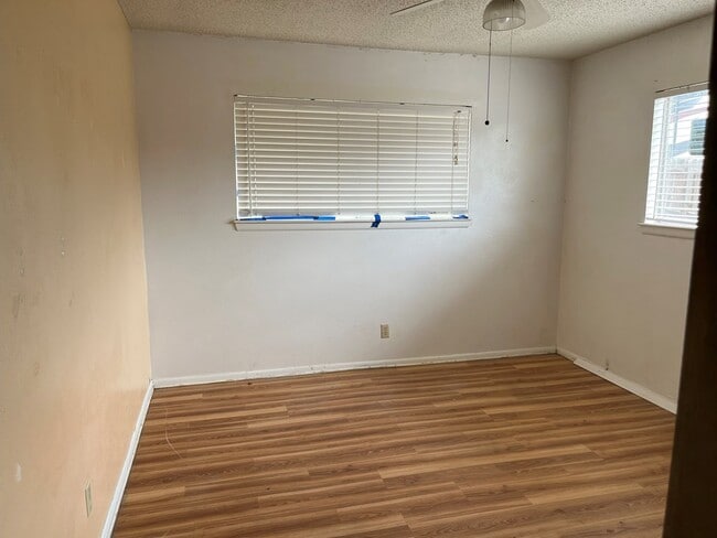 Photo - 203 Ranchero Rd