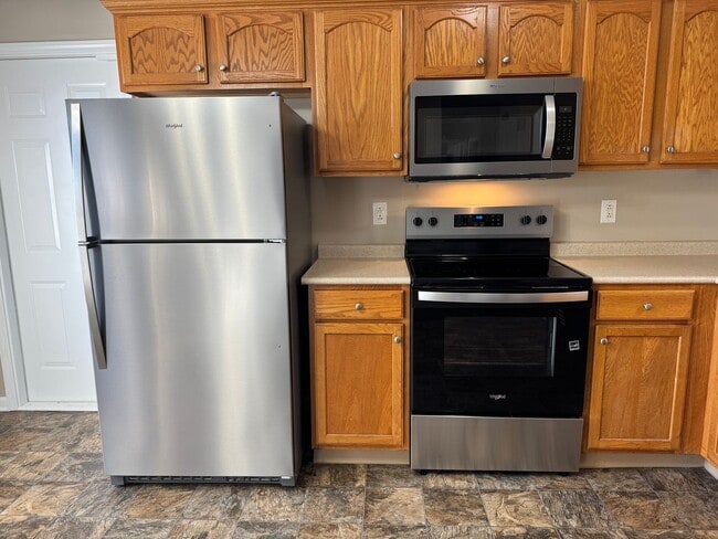 Photo - Three Bedroom in Oak Grove