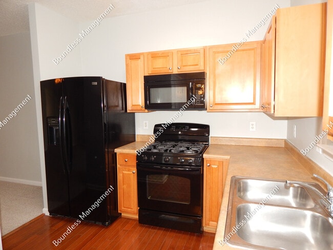 Photo - 353 Azalea Cir