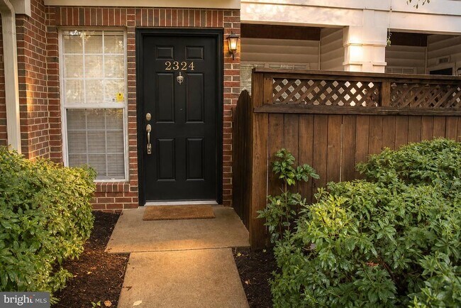 2324 Henshaw Pl Unit 3