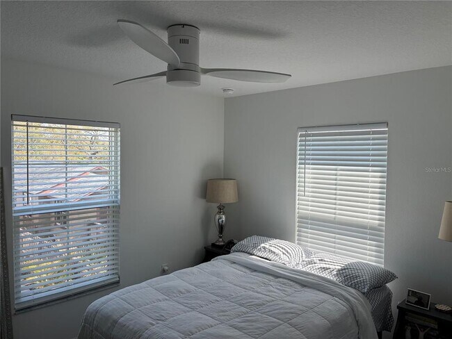 Photo - 2651 Bayside Dr S