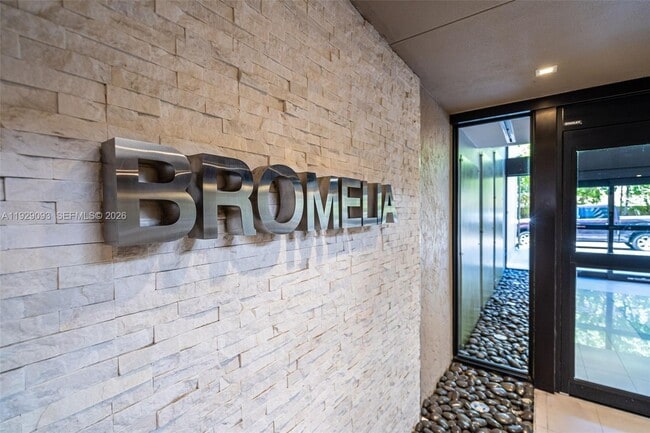 Photo - 121 Crandon Blvd Unit 248