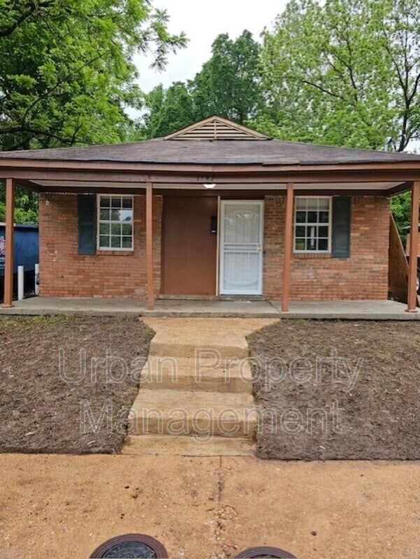 Photo - 1149 Merchant St House