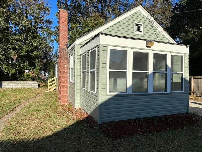 Photo - 9615 10th Bay St