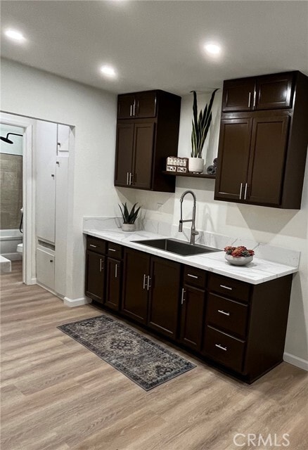 Photo - 14449 Palmrose St