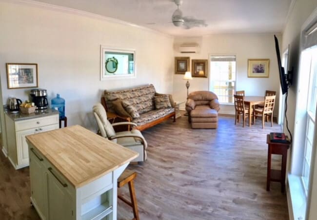 Photo - 462 Wind Mill Point Rd Unit Northside Retreat