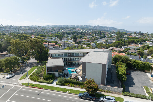 Building Photo - 6100 S. Pacific Coast Hwy. Rental