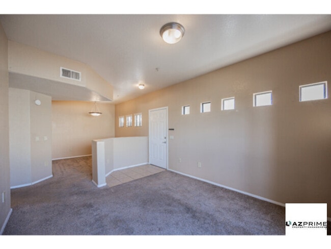 Photo - South Mountain Convenience in this Lovely 1/1 Phoenix Condo!
