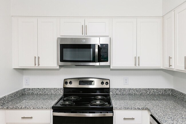 Crofton Village Apartments